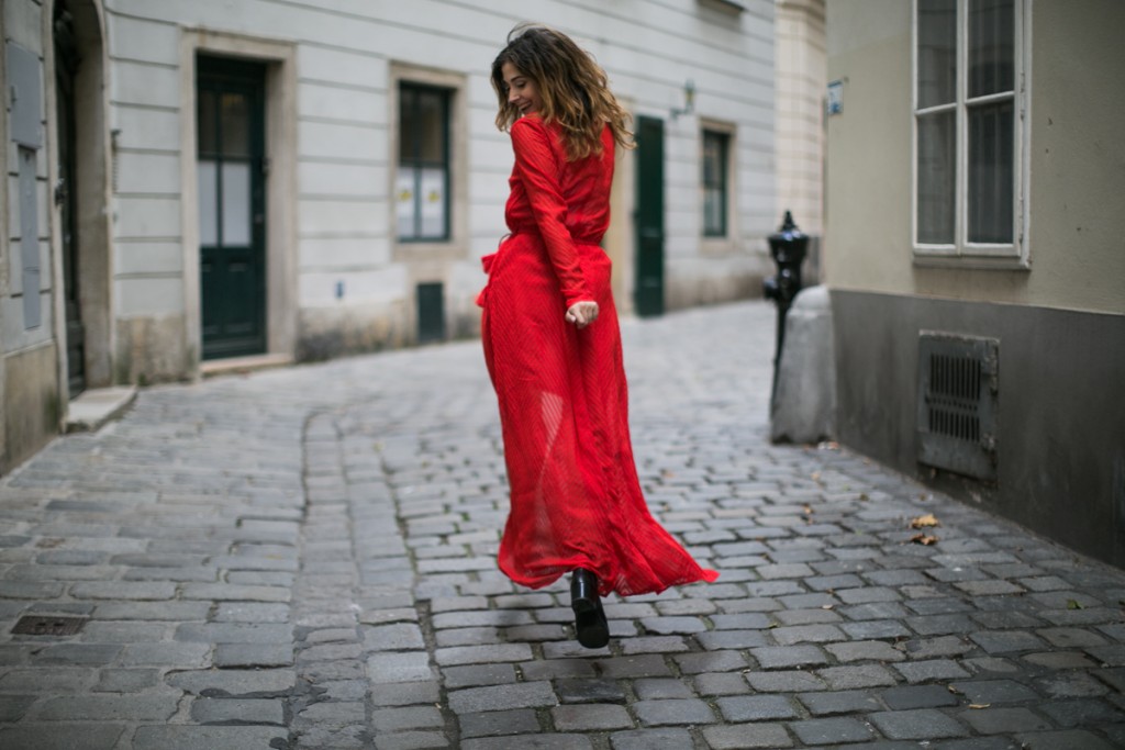 Lady in red