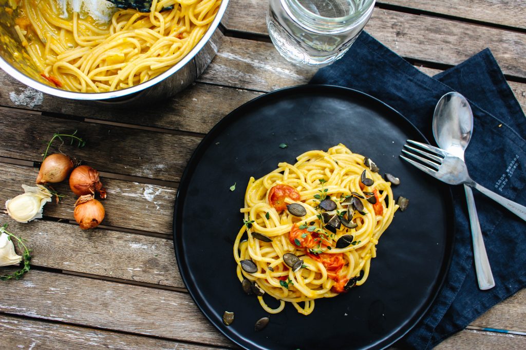 One Pot Pasta mit Kürbis